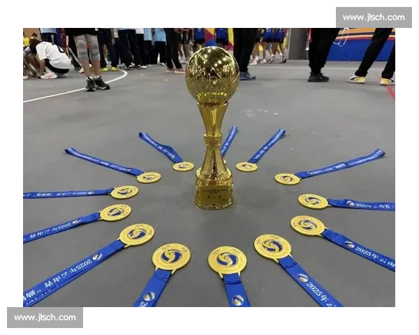 激烈角逐展现实力 国际赛场上各队争夺冠军荣耀